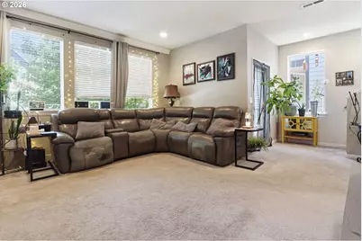 1166 NE 5th St, Gresham, OR 97030 - Photo 3