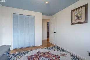 586 45th Pl NE, Salem, OR 97301 - Photo 27