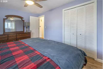 586 45th Pl NE, Salem, OR 97301 - Photo 21