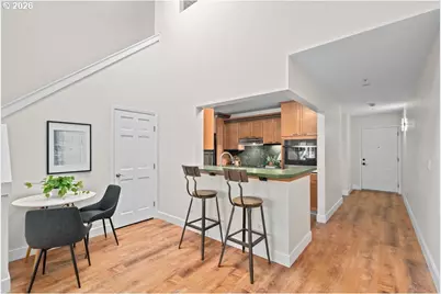277 N Hayden Bay Dr, Portland, OR 97217 - Photo 13