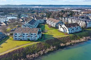 277 N Hayden Bay Dr, Portland, OR 97217 - Photo 3