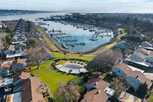 277 N Hayden Bay Dr, Portland, OR 97217 - Photo 43