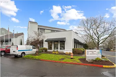 277 N Hayden Bay Dr, Portland, OR 97217 - Photo 35