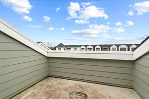 277 N Hayden Bay Dr, Portland, OR 97217 - Photo 29