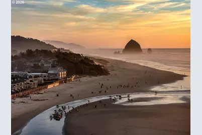 696 N Spruce St, Cannon Beach, OR 97110 - Photo 47