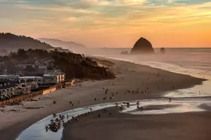 696 N Spruce St, Cannon Beach, OR 97110 - Photo 47