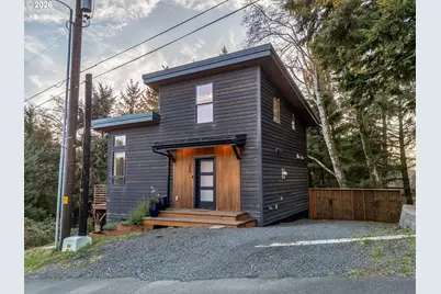 696 N Spruce St, Cannon Beach, OR 97110 - Photo 45