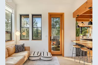 696 N Spruce St, Cannon Beach, OR 97110 - Photo 21