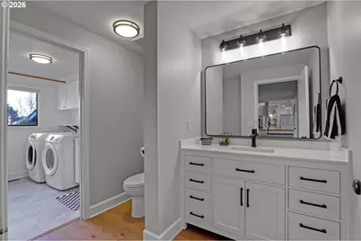 2925 SW Luradel Ln, Portland, OR 97219 - Photo 13