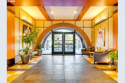 726 NW 11th Ave #104, Portland, OR 97209 - Photo 3