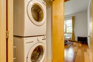 726 NW 11th Ave, Portland, OR 97209 - Photo 17