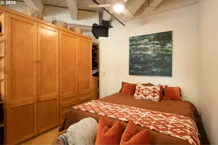 1420 NW Lovejoy St, Portland, OR 97209 - Photo 15