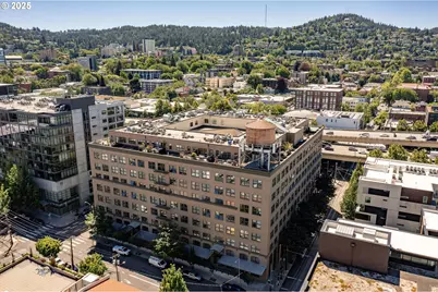1420 NW Lovejoy St #427, Portland, OR 97209 - Photo 1
