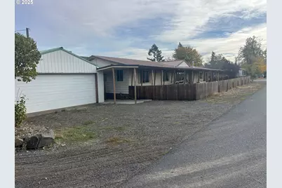 355 W Washington St, Athena, OR 97813 - Photo 1