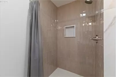 16820 SW Cambridge Ct, Beaverton, OR 97078 - Photo 33