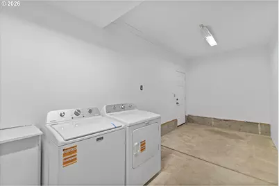 16820 SW Cambridge Ct, Beaverton, OR 97078 - Photo 35