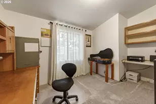 910 Cowl St, Milton-Freewater, OR 97862 - Photo 13
