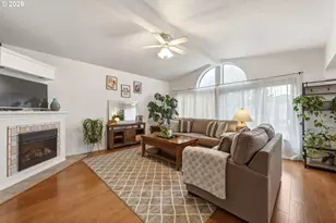 910 Cowl St, Milton-Freewater, OR 97862 - Photo 5
