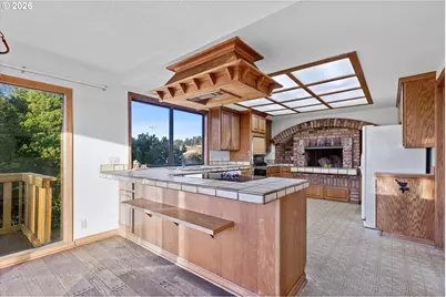 2014 NW Oceania Dr, Waldport, OR 97394 - Photo 17