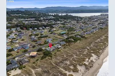 2014 NW Oceania Dr, Waldport, OR 97394 - Photo 3