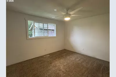 805 S King St, Seaside, OR 97138 - Photo 9