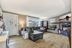 805 S King St, Seaside, OR 97138 - Photo 5