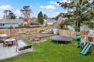 805 S King St, Seaside, OR 97138 - Photo 17