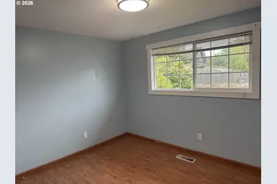 805 S King St, Seaside, OR 97138 - Photo 11
