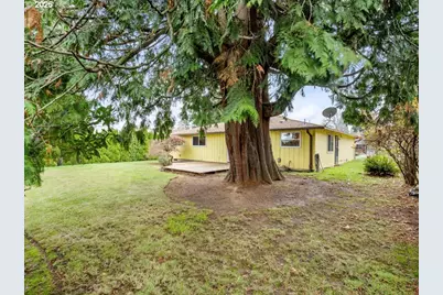 8331 SE Carnation St, Milwaukie, OR 97267 - Photo 31