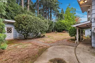 559 NE 167th Pl, Portland, OR 97230 - Photo 21