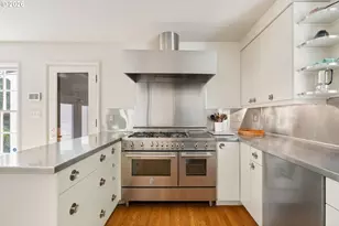 416 NW Hermosa Blvd, Portland, OR 97210 - Photo 5