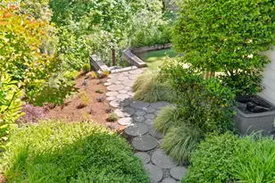 416 NW Hermosa Blvd, Portland, OR 97210 - Photo 35