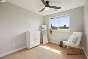 208 NE 106th St, Vancouver, WA 98685 - Photo 29