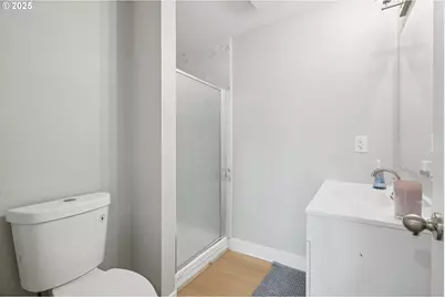 208 NE 106th St, Vancouver, WA 98685 - Photo 37