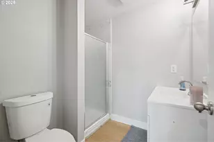 208 NE 106th St, Vancouver, WA 98685 - Photo 37