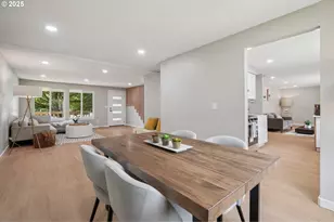 208 NE 106th St, Vancouver, WA 98685 - Photo 9