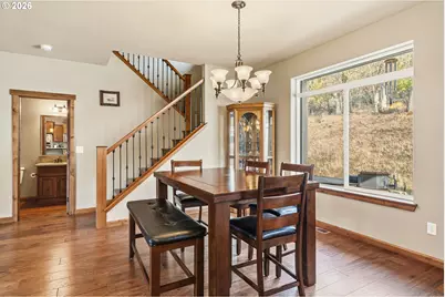 12594 McNeil Creek Rd, Eagle Point, OR 97524 - Photo 9