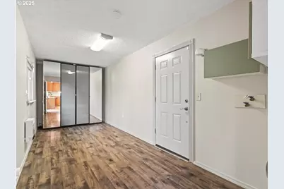 9301 Silver Star Ave, Vancouver, WA 98664 - Photo 15