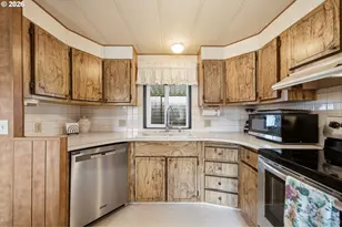 34888 Aster Ln, Deer Island, OR 97054 - Photo 13