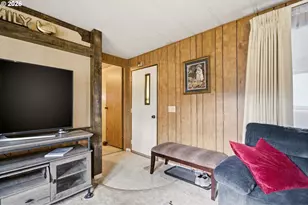 34888 Aster Ln, Deer Island, OR 97054 - Photo 7