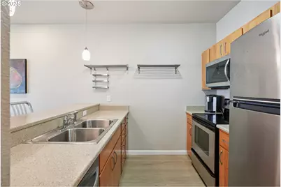 1125 NW 9th Ave #410, Portland, OR 97209 - Photo 19