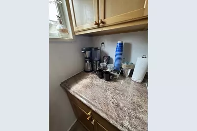 112 E State St, Ukiah, OR 97880 - Photo 9