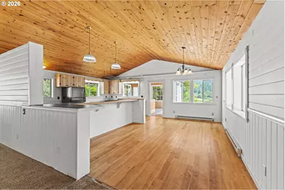 98629 Sitkum Ln, Myrtle Point, OR 97458 - Photo 9
