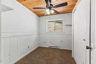 98629 Sitkum Ln, Myrtle Point, OR 97458 - Photo 25