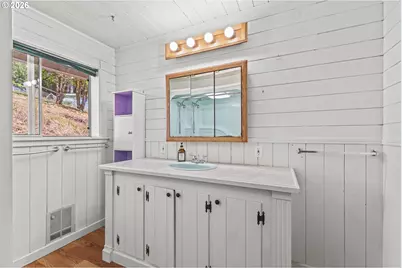 98629 Sitkum Ln, Myrtle Point, OR 97458 - Photo 29