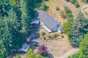 98629 Sitkum Ln, Myrtle Point, OR 97458 - Photo 33