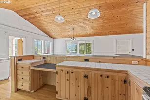 98629 Sitkum Ln, Myrtle Point, OR 97458 - Photo 15