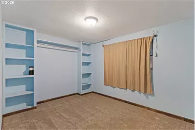 416 Glen Ave, Sutherlin, OR 97479 - Photo 17