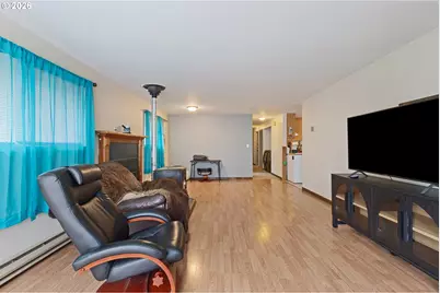 416 Glen Ave, Sutherlin, OR 97479 - Photo 5