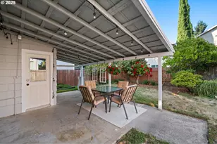 6815 N Smith St, Portland, OR 97203 - Photo 27